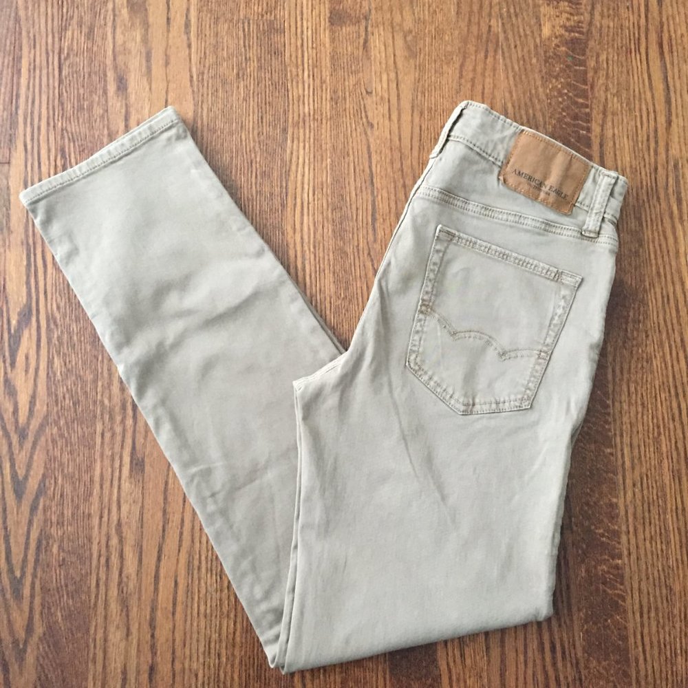 AMERICAN EAGLE tan jeans size 29